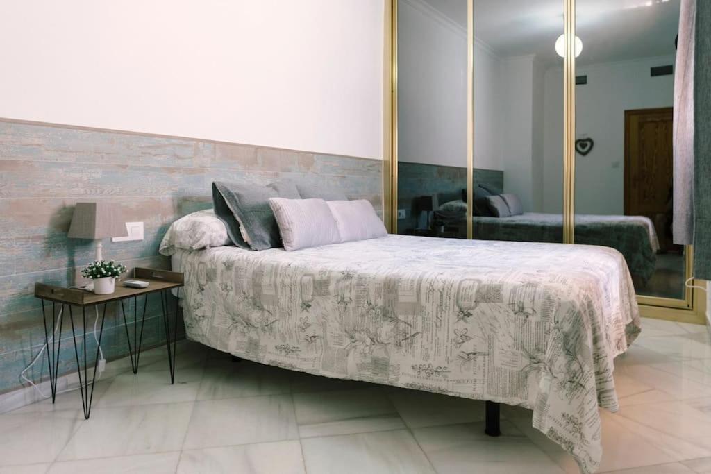 Appartement Wonderful 3 Bedroom Flat In The Heart Of Triana
