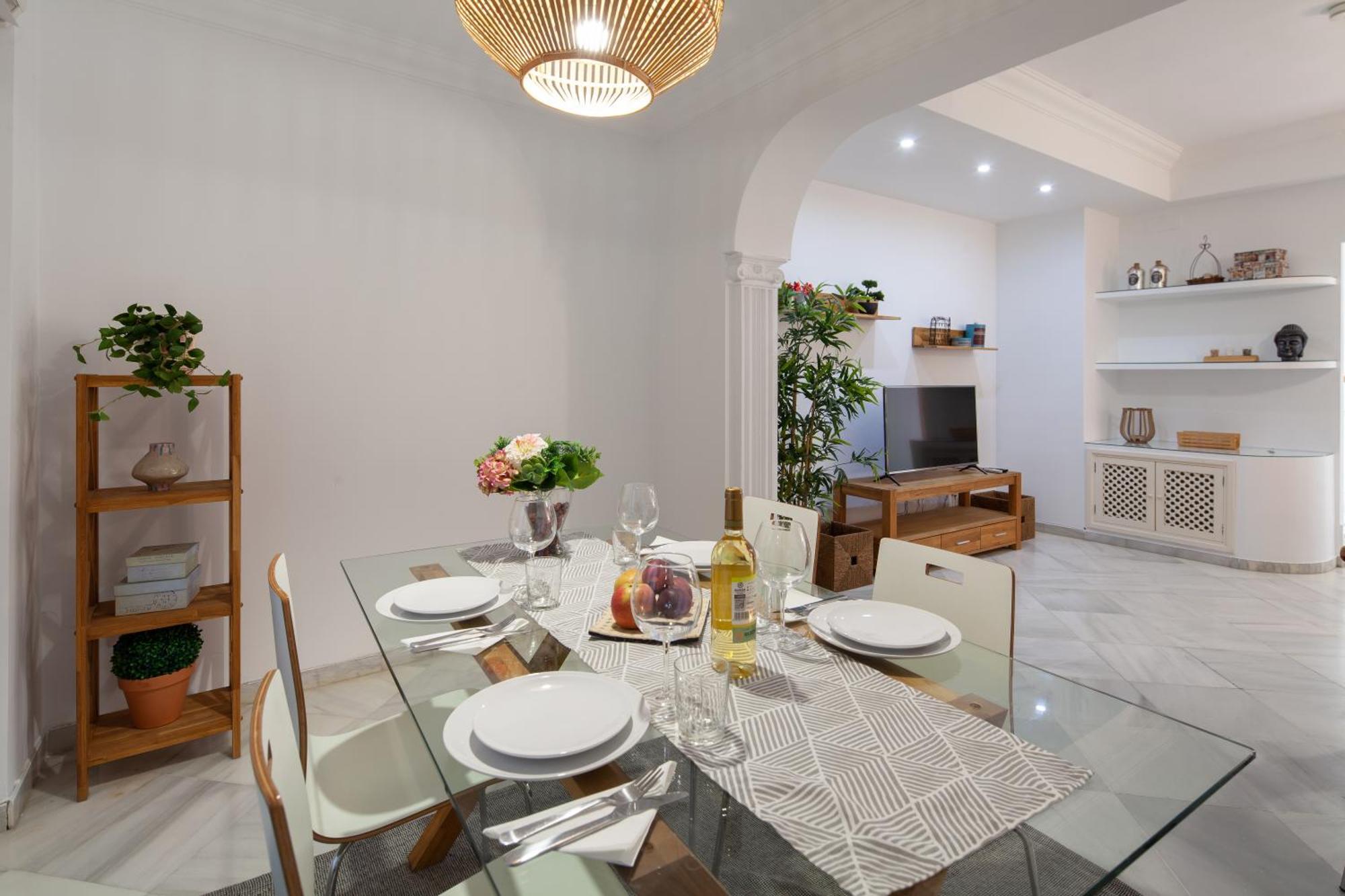 Apartment Wonderful 3 Bedroom Flat In The Heart Of Triana