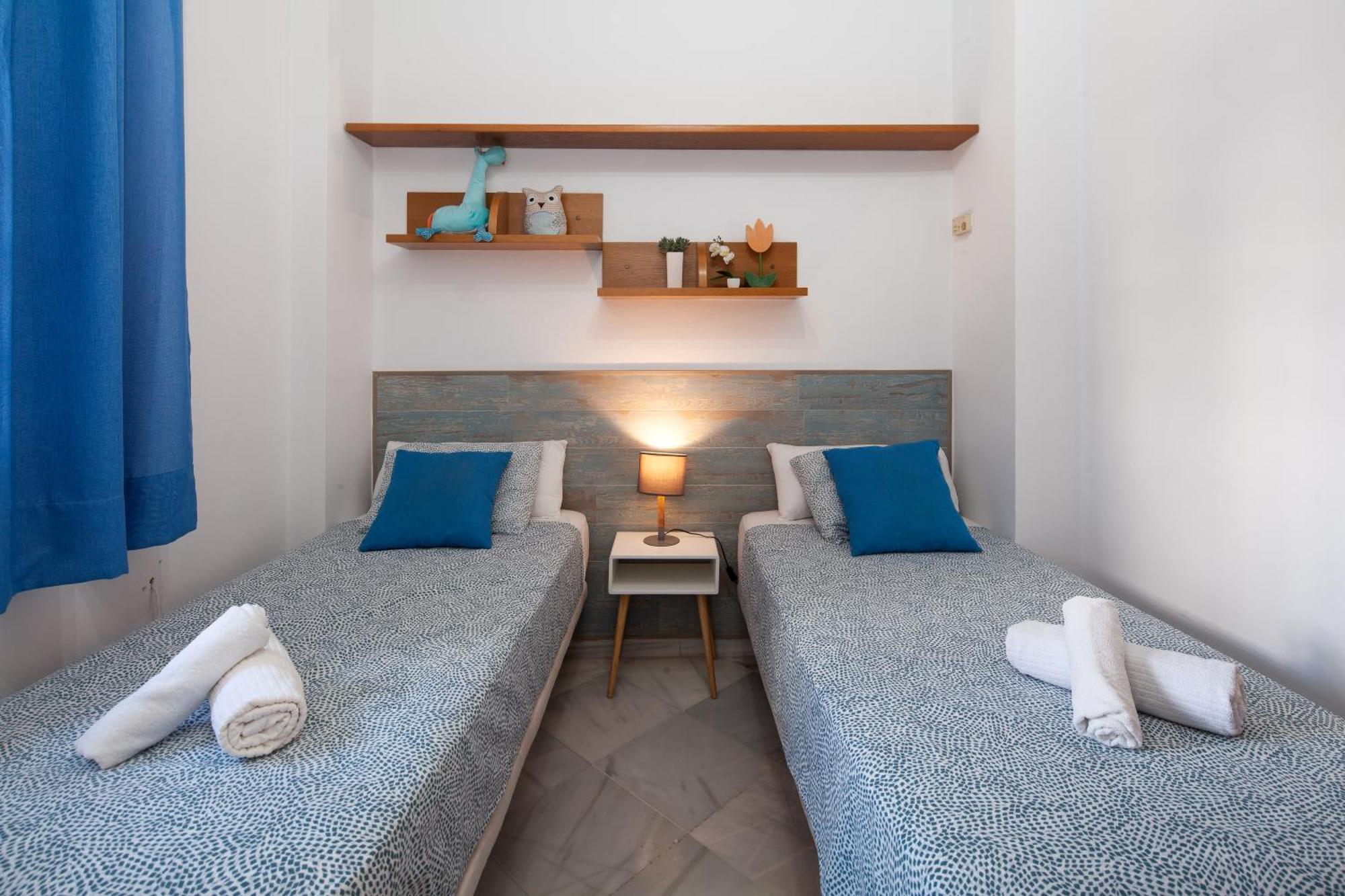 Wonderful 3 Bedroom Flat In The Heart Of Triana Apartment Seville